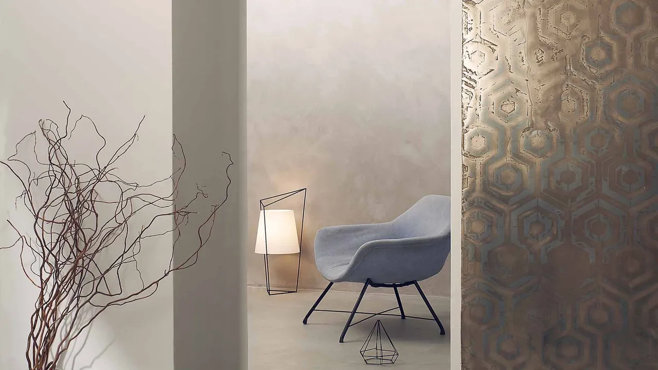 Metallic Finish Plaster